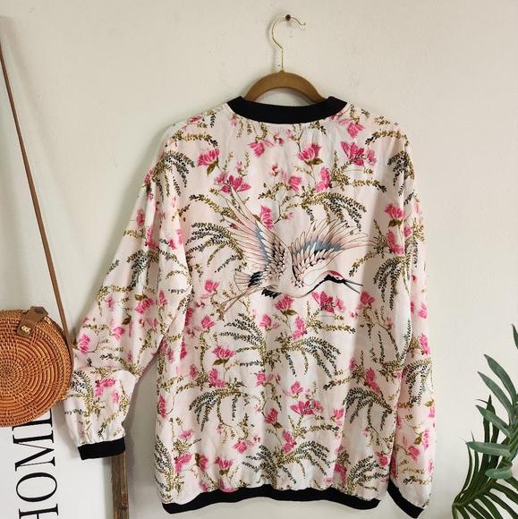 Cotton On Among Equals Women Bomber Jacket Floral size 14 (XL) ligh color - Picture 8 of 11